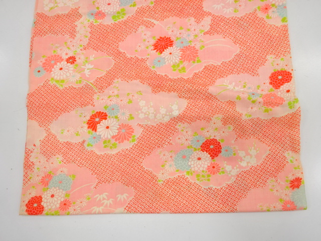  アンティーク　雲に菊模様　長襦袢地反物